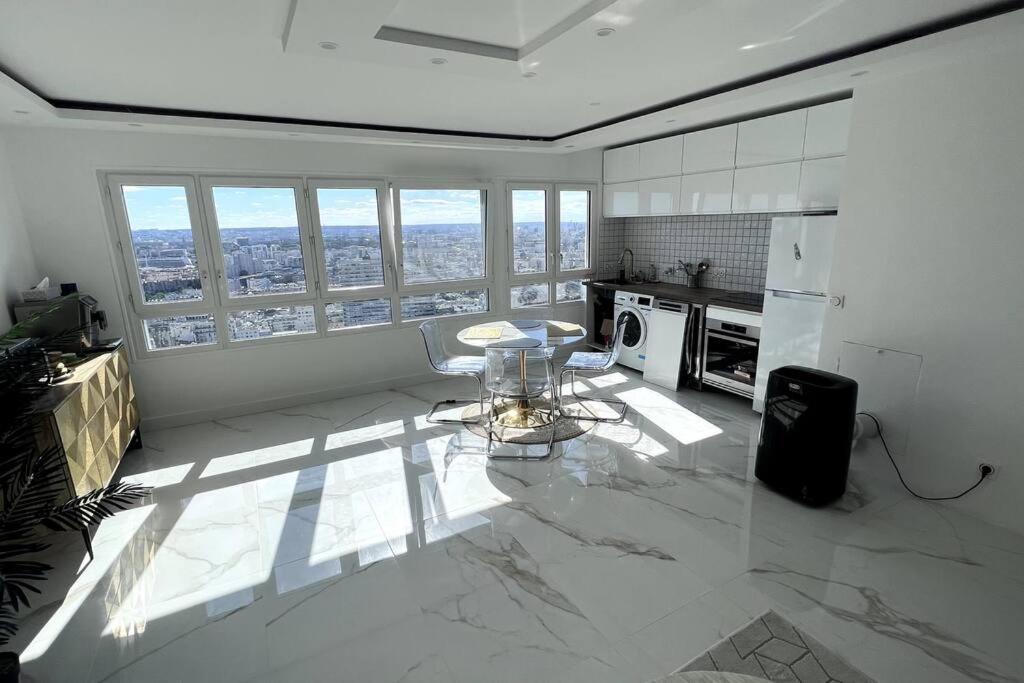 Nice Apartment With Amazing View Of Paris + Parking Exteriör bild