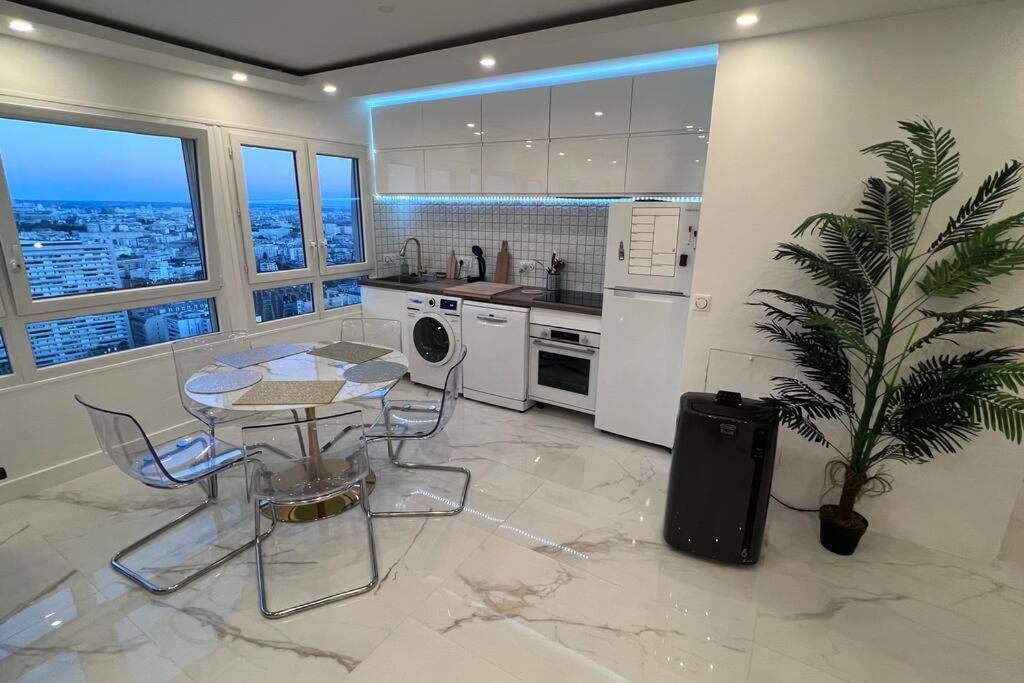 Nice Apartment With Amazing View Of Paris + Parking Exteriör bild